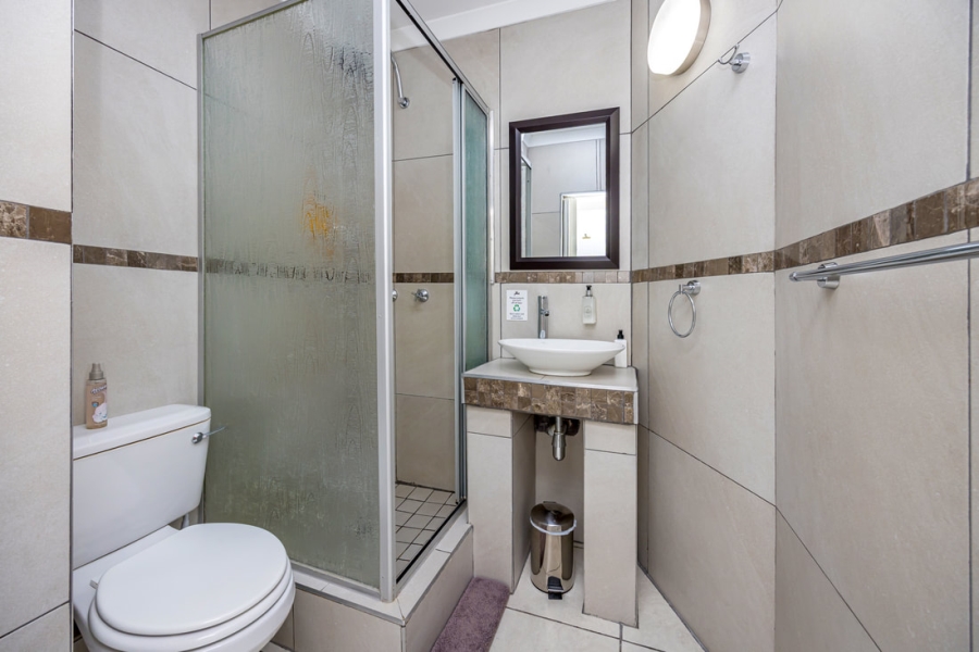 10 Bedroom Property for Sale in Plattekloof Western Cape